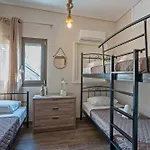 Casa Sofia Apt#2, By Hellocrete *