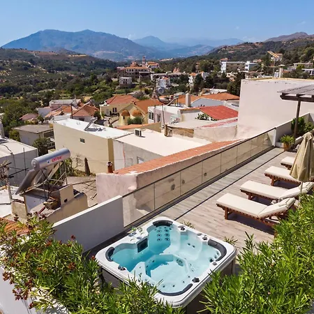 Casa Sofia Apt#2, By Hellocrete Apartmán